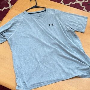 Under Armour Men's Heather Gray Short Sleeve Tee